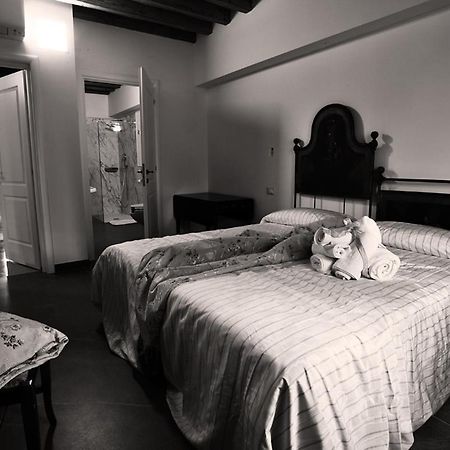 Agriturismo Tenuta Casteldardo Besenzone Εξωτερικό φωτογραφία